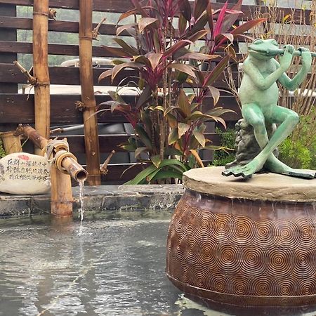 Cheng-Ping Hot Spring Inn Wenquan Екстер'єр фото